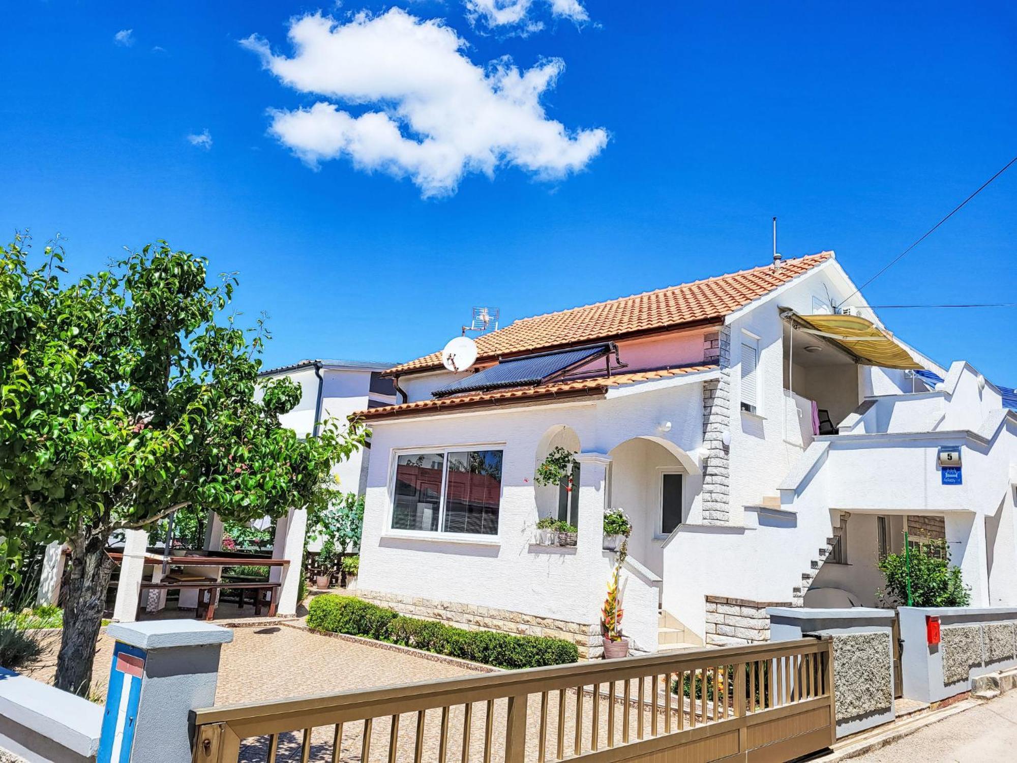 Apartment Mira-1 By Interhome วีร์ ภายนอก รูปภาพ